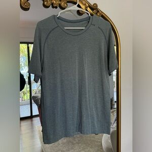 Men’s Lululemon Metal Vent Tech Shirt